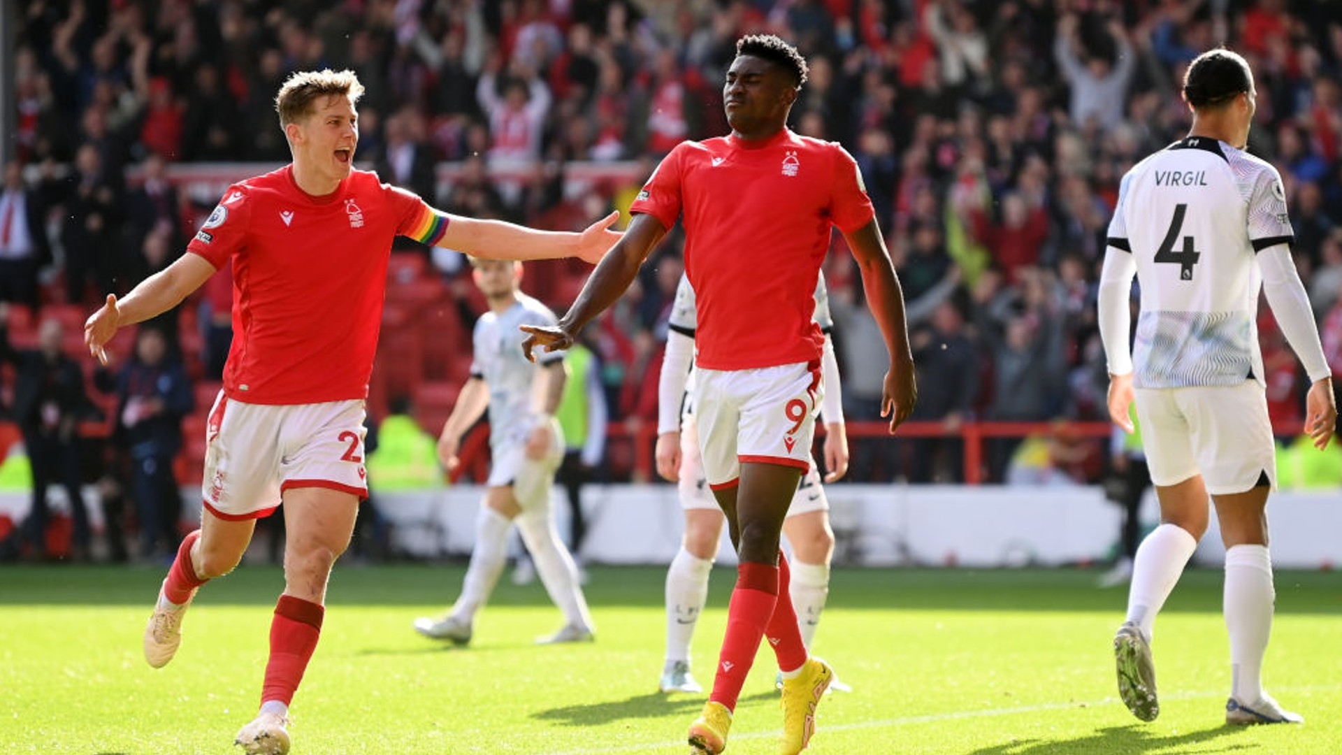 的凝聚力和 的凝聚力和