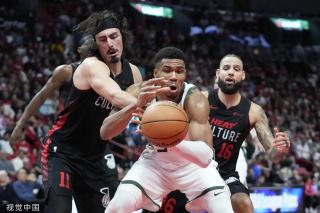 位卓越的足 位卓越的足