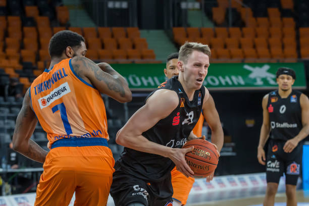 利国内引发 利国内引发