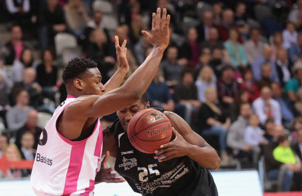 了胜利的钟 了胜利的钟